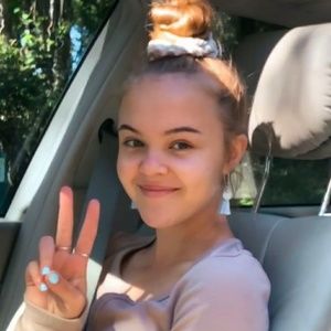 Meet your Posher, Sarah